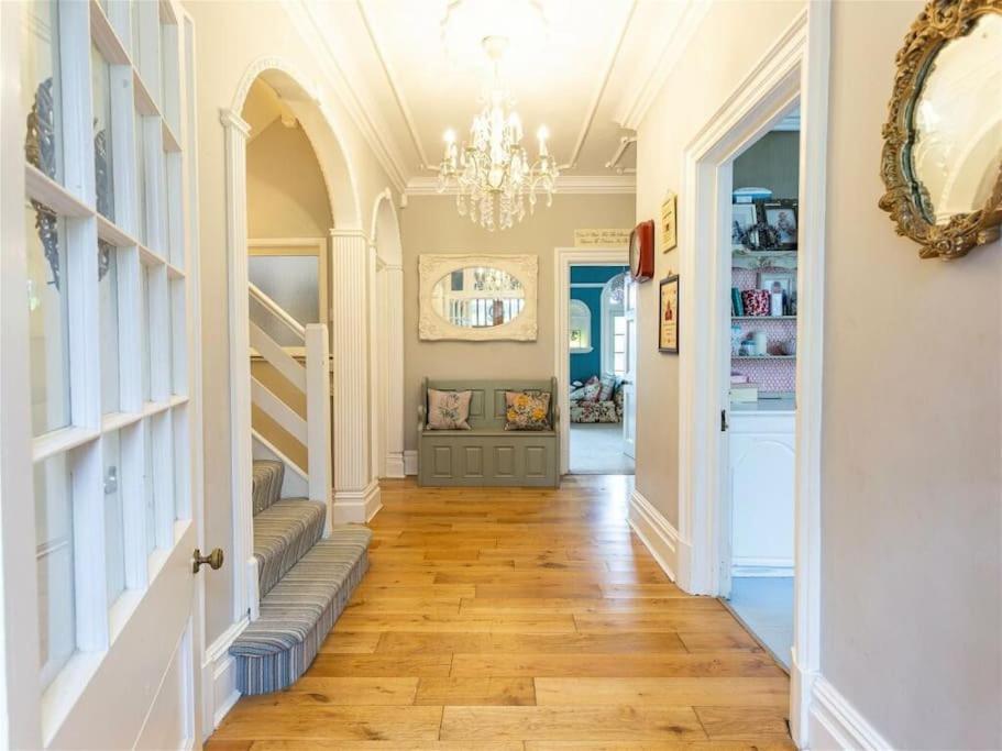 일프러컴 Henstridge House 빌라 외부 사진