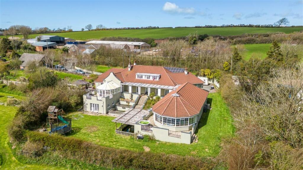 일프러컴 Henstridge House 빌라 외부 사진